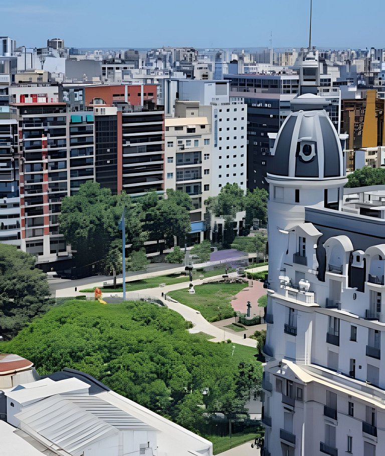 Torre de categoría con piscina y vista panorámica