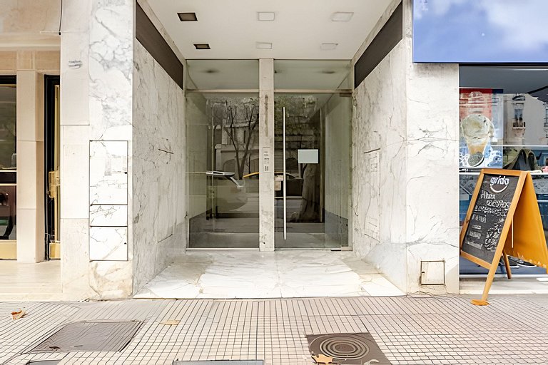 Moderno y amplio loft 50m2  en Recoleta
